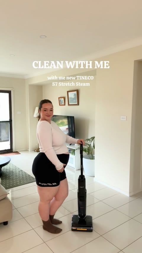 Instagram post by @abbeyjaydee for Tineco. Caption reads: [...] my cleaning routine was a must with the....