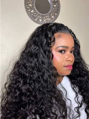 TikTok post by @venusdolls1 for Tinashe Hair. Caption reads: [...] wig that understand the assignment.....