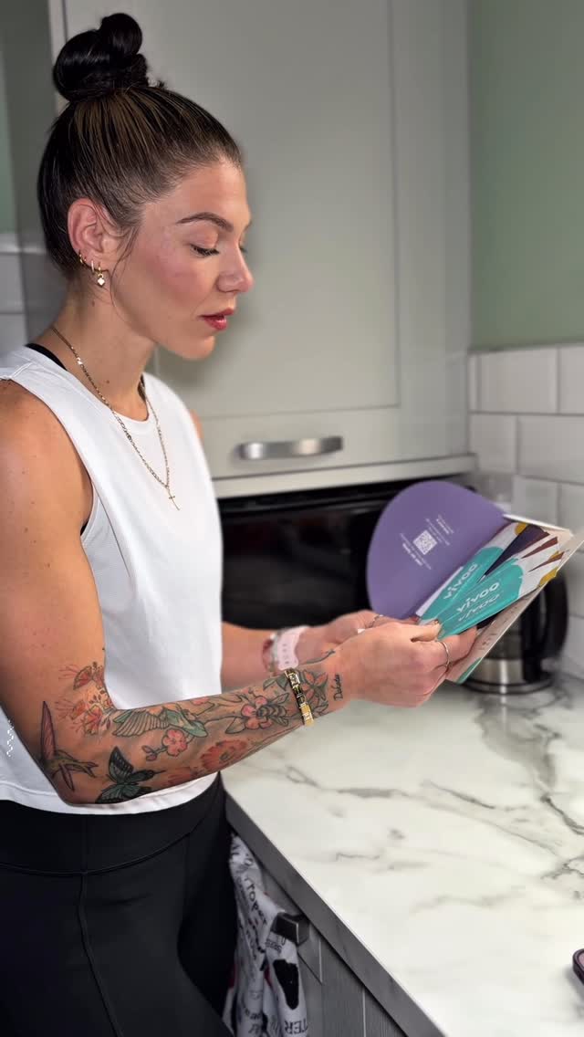 Instagram post by @malissahaines for Vivoo. Caption reads: Quick test, big insight! 💡 My Vivoo wellness test....