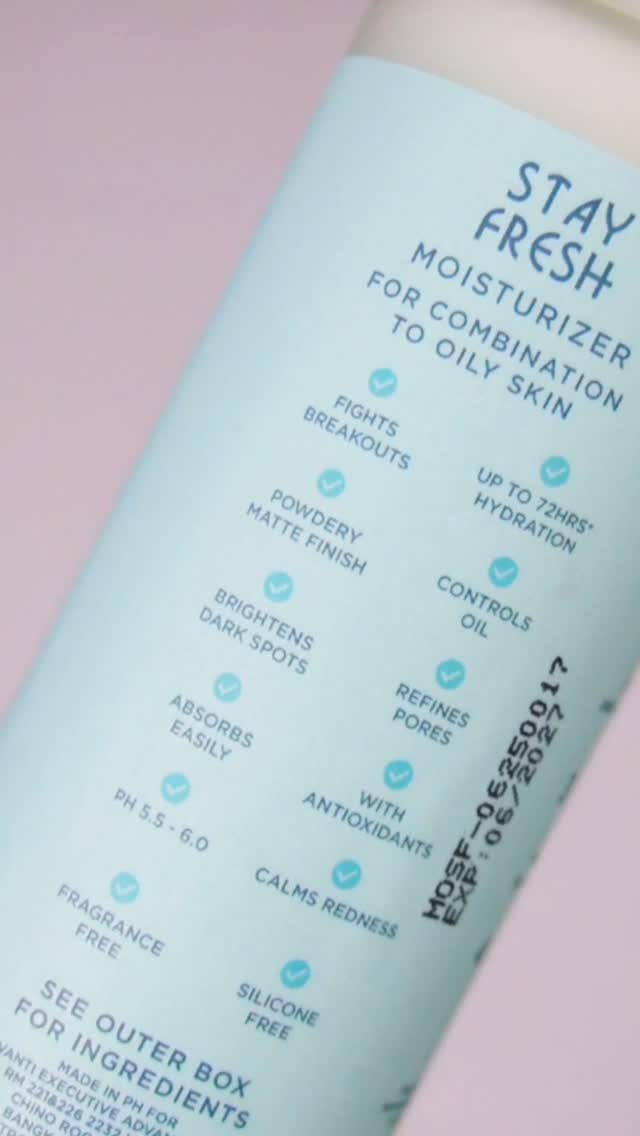 Instagram post by @jselgnzls for Ellana Cosmetics Official. Caption reads: Breakout szn, but thank goodness @ellanaminerals....