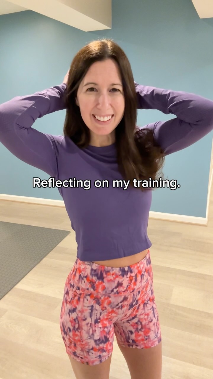 Instagram post by @elizabethclor for Senita Athletics. Caption reads: I took a full week off from running post marathon....