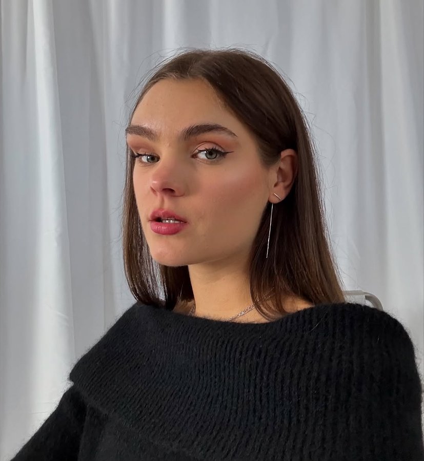 Instagram post by @jette for Health Bar. Caption reads: artist dump of (last) week*

// *Werbung (because....