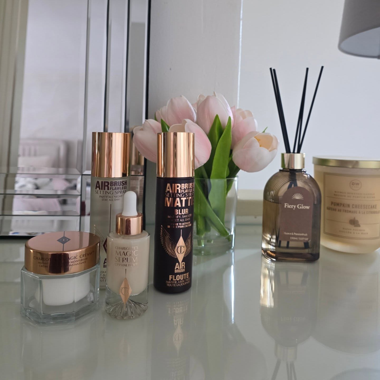 Instagram post by @taviben.kitchen for Charlotte Tilbury. Caption reads: [...] are these gorgeous gift sets from Charlotte....