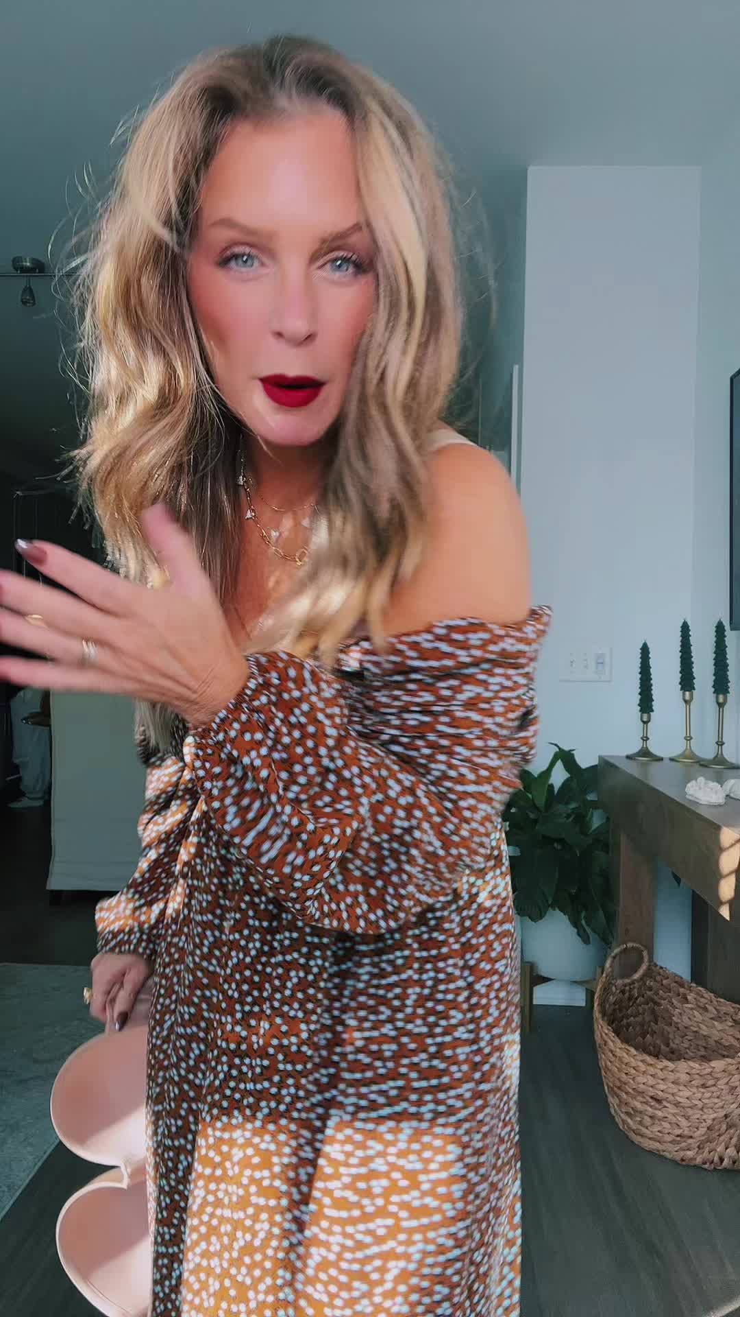 TikTok post by @danapritchard0 for PARFAIT Lingerie. Caption reads: [...] the absolute PERFECT strapless bra@PARFAIT....