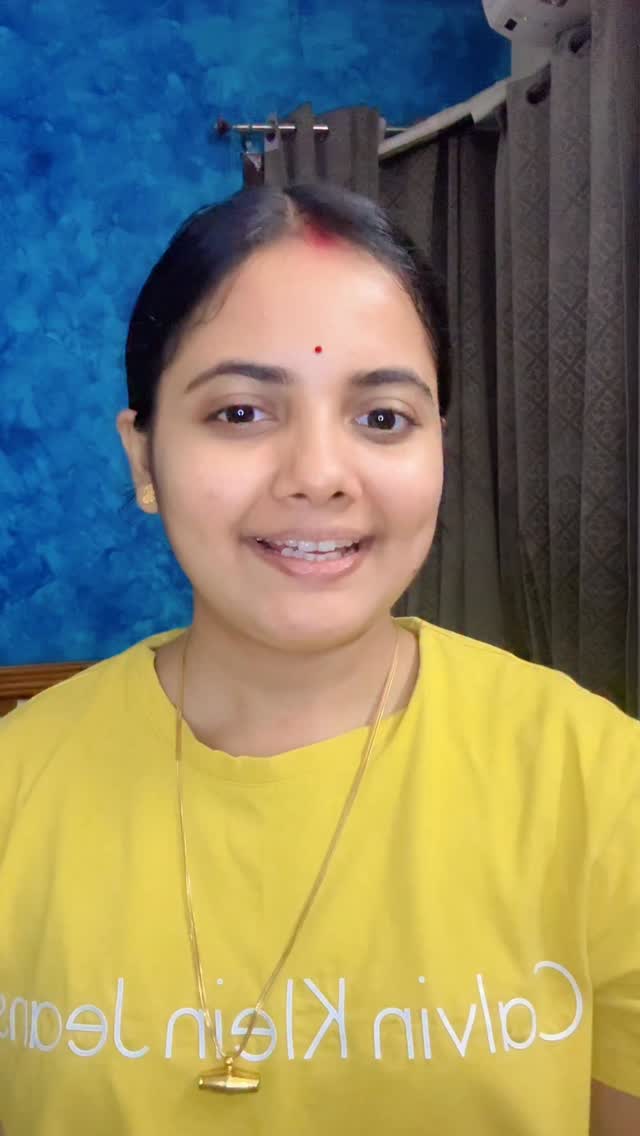 Instagram post by @r.i.m.a_b.a.b.e for SUGAR Cosmetics. Caption reads: 💋 Soft lips, bold look! ✨
Comment for "link"....