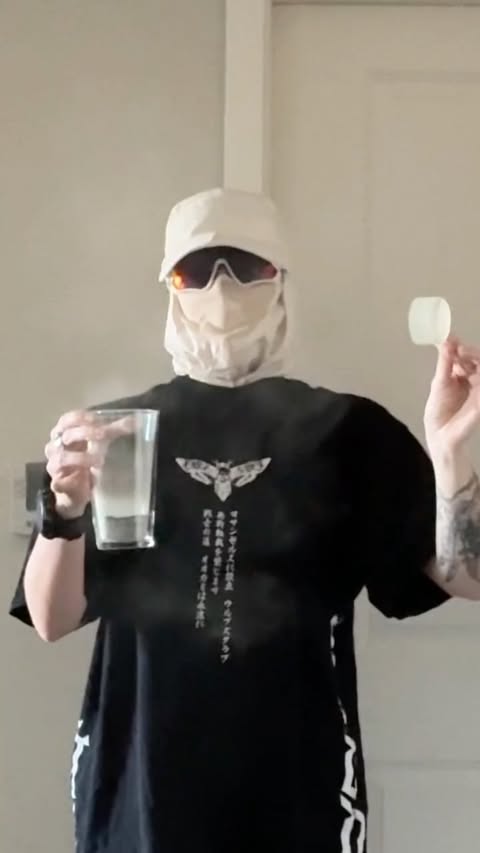 Instagram post by @maddy_runs for FrogFuel. Caption reads: [...] #trailrunnerproblems #frogfuel #gifted....