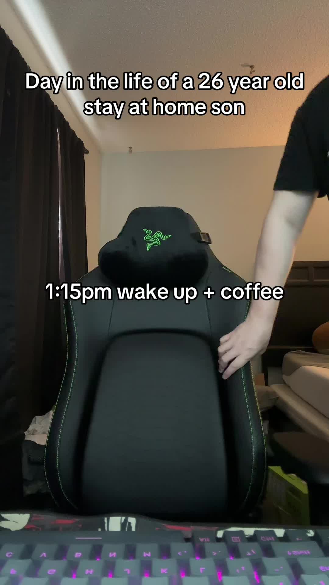 TikTok post by @glitsxo for Razer. Caption reads: Day in the life of a 26 year old stay at home son....