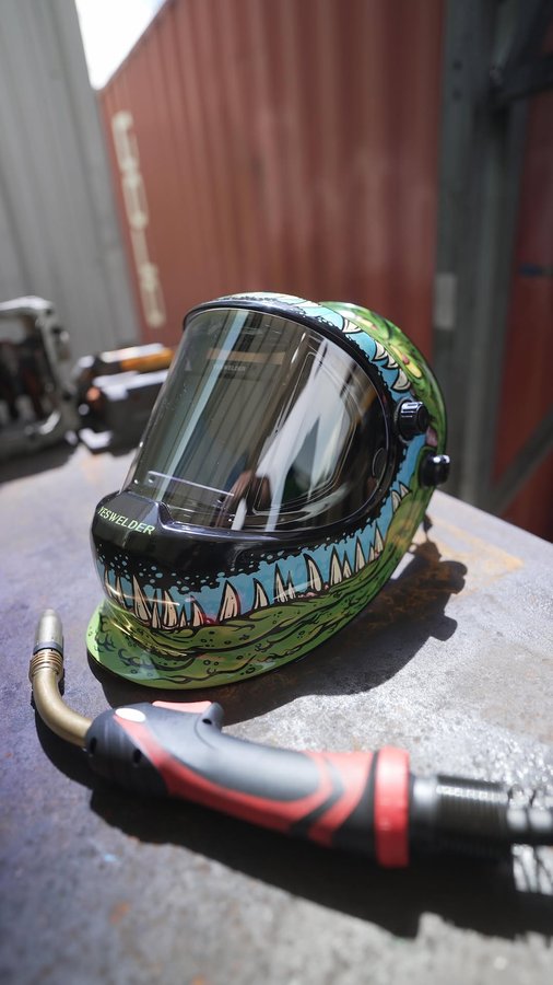 Instagram post by @flipzco for YesWelder. Caption reads: Versatility meets power with the @yeswelder DP200....