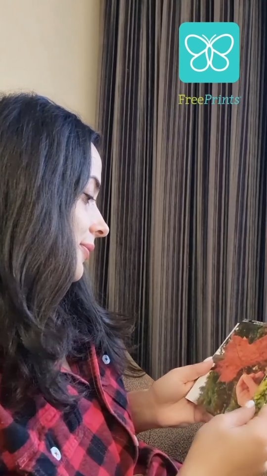 Instagram post by @nini___glam for FreePrints. Caption reads: Have you heard of this app called FreePrints? 
I....