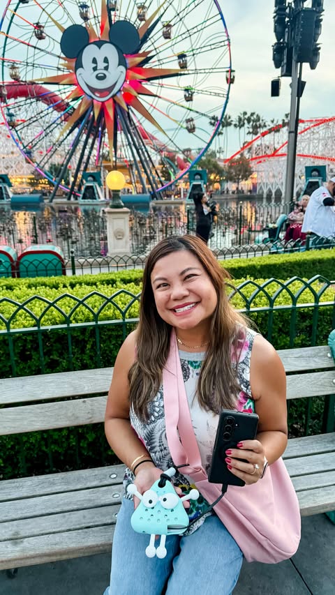 Instagram post by @junebabylove for FansDreams. Caption reads: [...] cute and convenient power banks from....