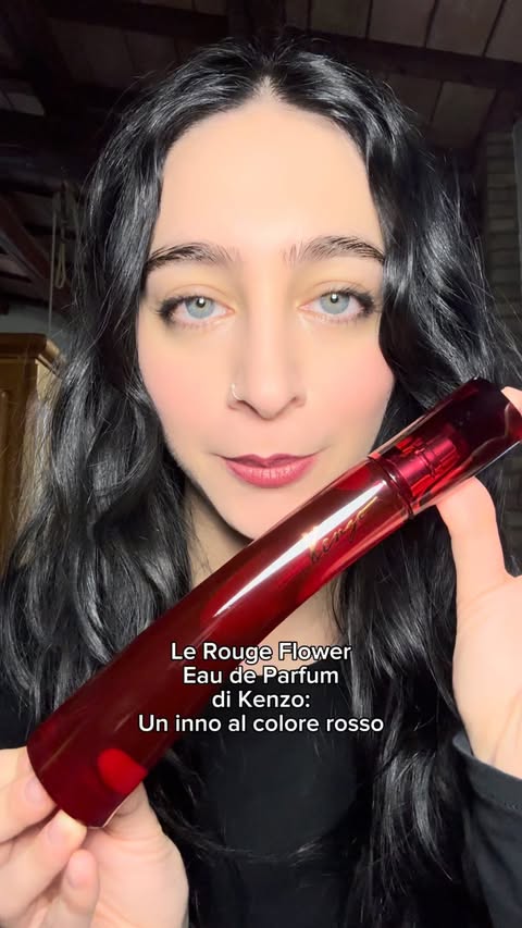 Instagram post by @sssinister_ for KENZO Parfums. Caption reads: [...] intenso, pulito e gourmand. #ADV....