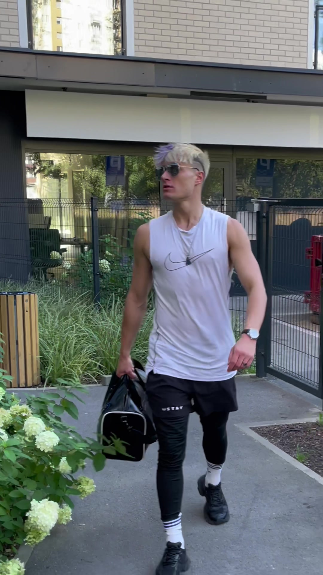 TikTok post by @zietkowsky for Trendhim. Caption reads: Biżuteria od @Trendhim daje moc⭐️😎💪🏻 #reklama .