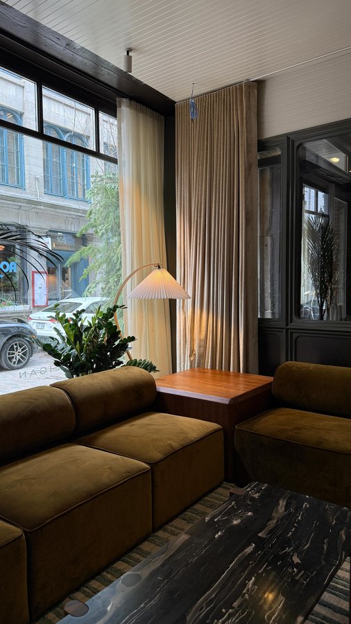 Instagram post by @aichadrame for Eyebuydirect. Caption reads: [...] any outfit! 
Here are my favs from....