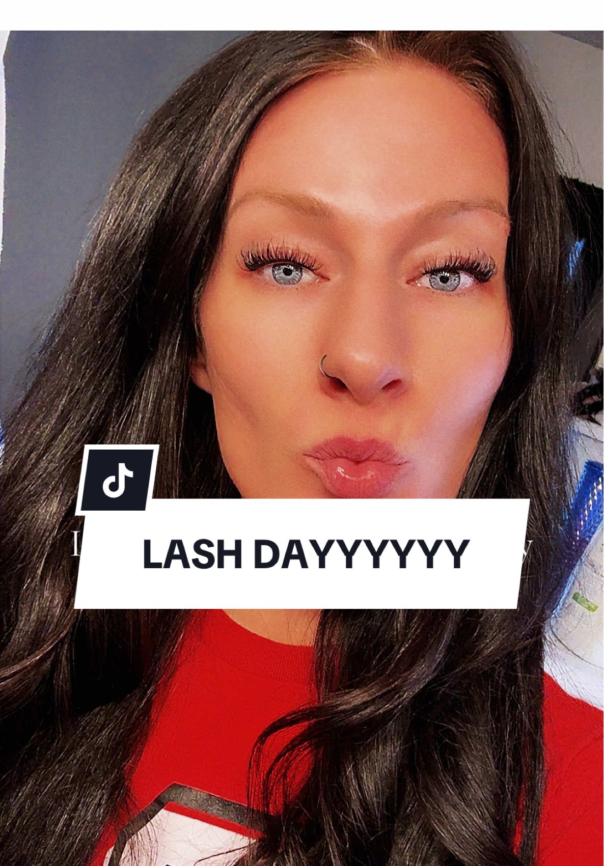 TikTok post by @carilaube for FlutterHabit. Caption reads: Lash dayyyyy with my @flutterhabit lash kit!....