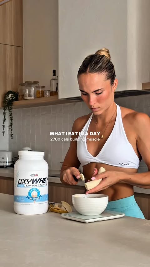 Instagram post by @fitwithlilyy for EHPlabs. Caption reads: [...] lean muscle mass !! Using @ehplabs_ausnz....