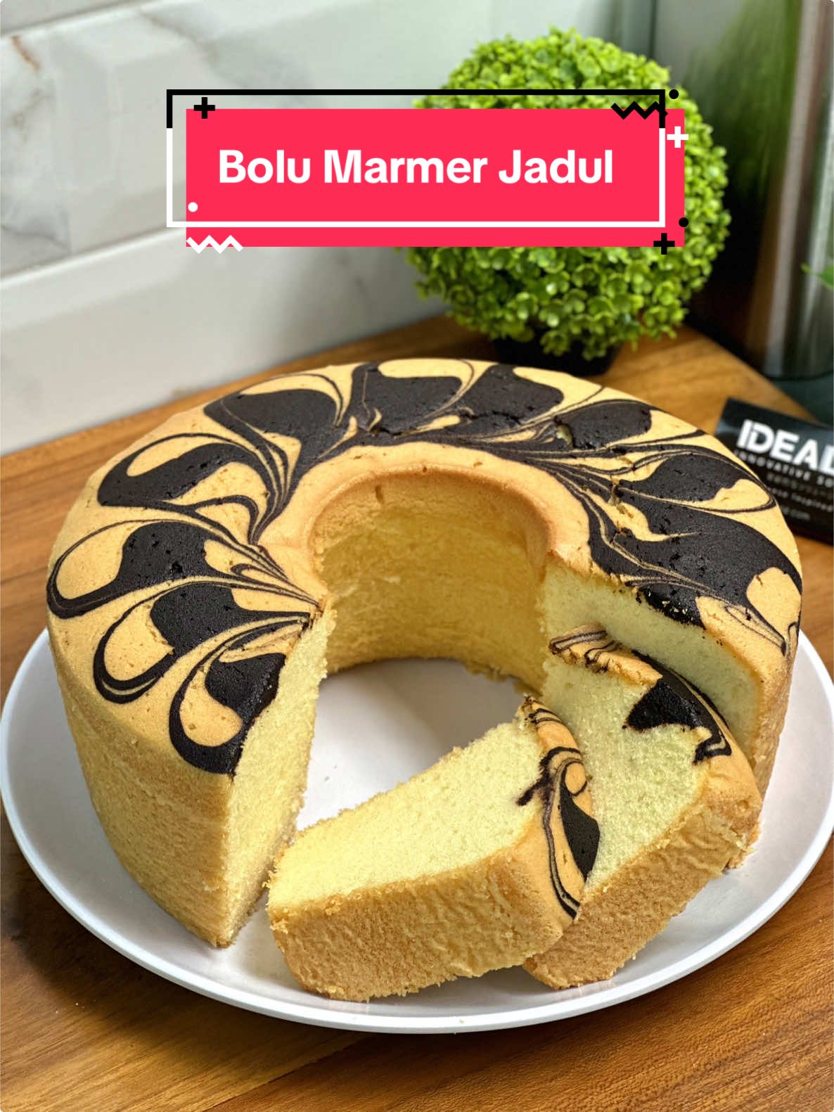 TikTok post by @figo.alfares for idealifeonline. Caption reads: RESEP BOLU MARMER SUPER DUPER LEMBUT : 6 butir....