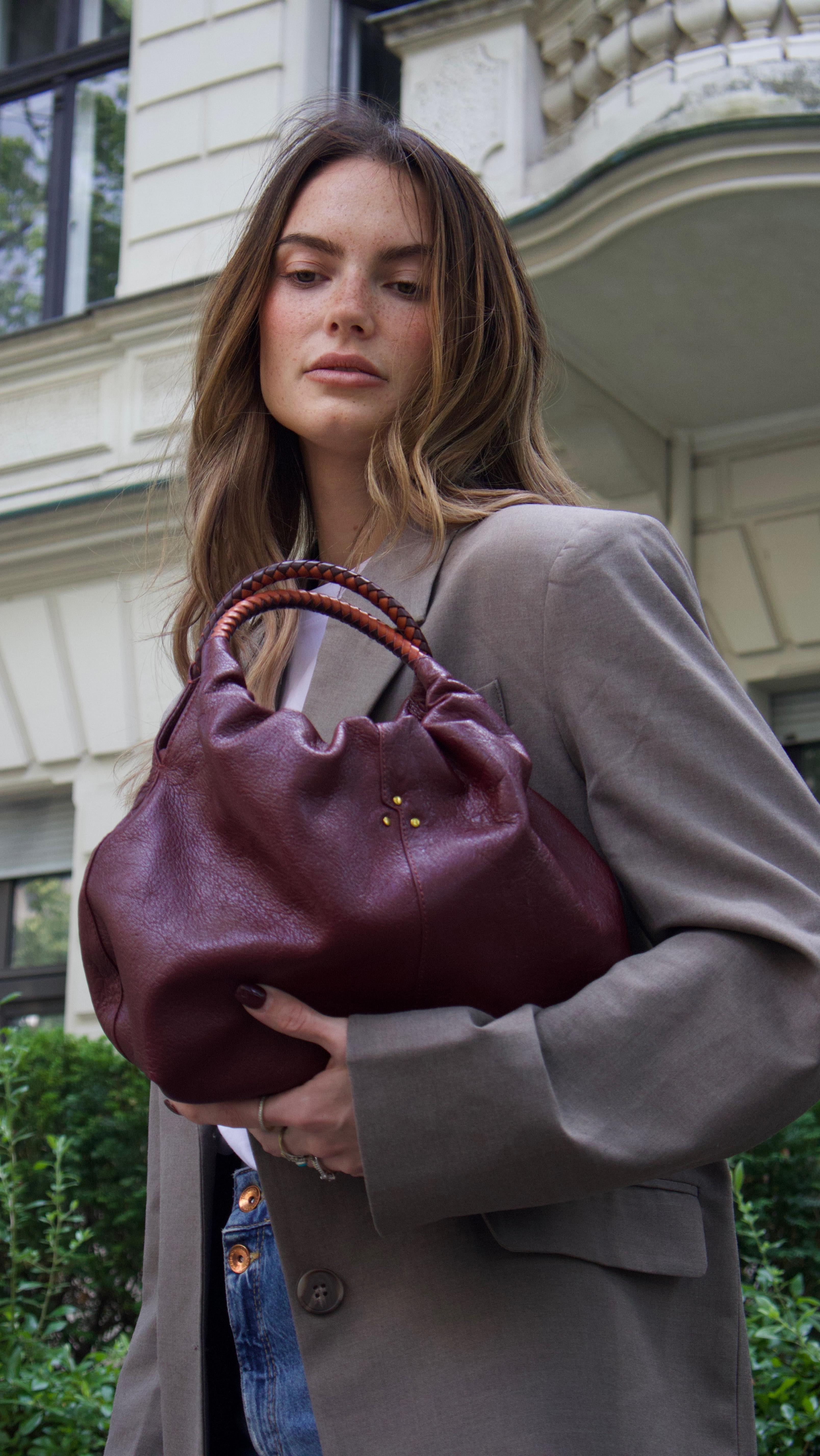 Instagram post by @vivabenard for Jerome Dreyfuss. Caption reads: [...] with my new GORDI Companion from....