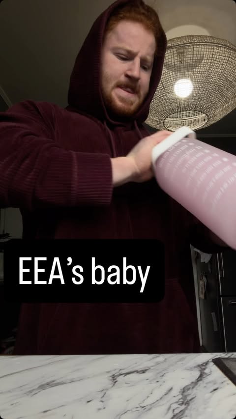 Instagram post by @_olayo_legend for Hosstile. Caption reads: [...] was 8/10 (blueberry was like a 9.5/10)....