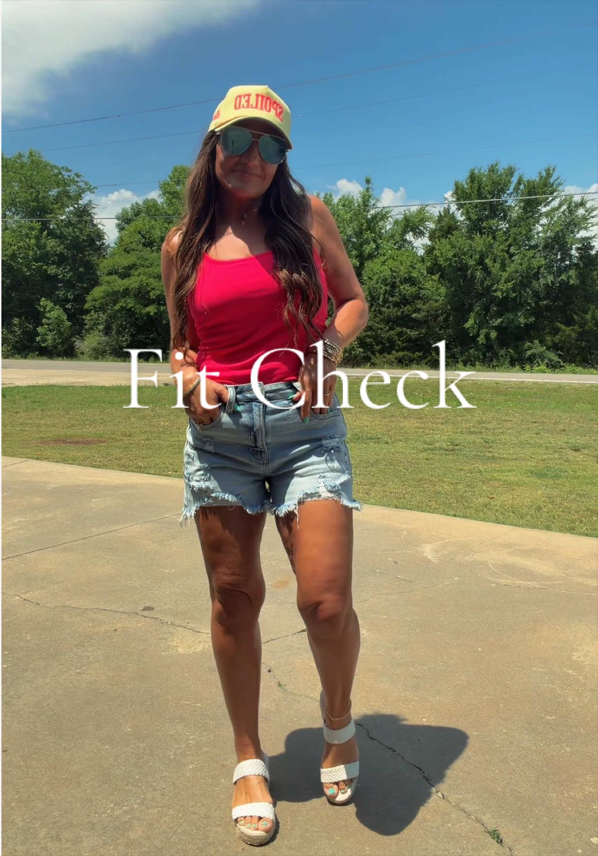 TikTok post by @aimeejaye for Dax Eyewear. Caption reads: Mom Fit of the Day 🔥 @Dax Eyewear @Wild Oak....