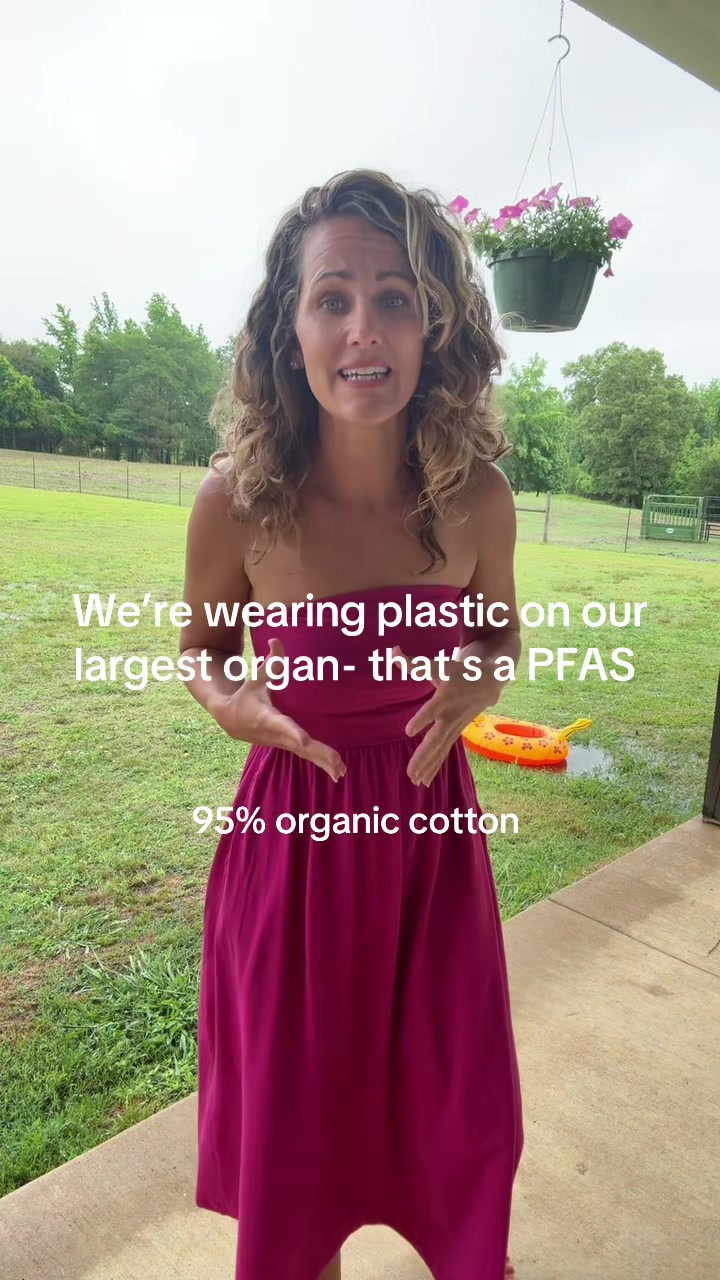 TikTok post by @raising4farmkids_nontox for Pact. Caption reads: [...] #organiccottondress #naturalfibers @Pact.