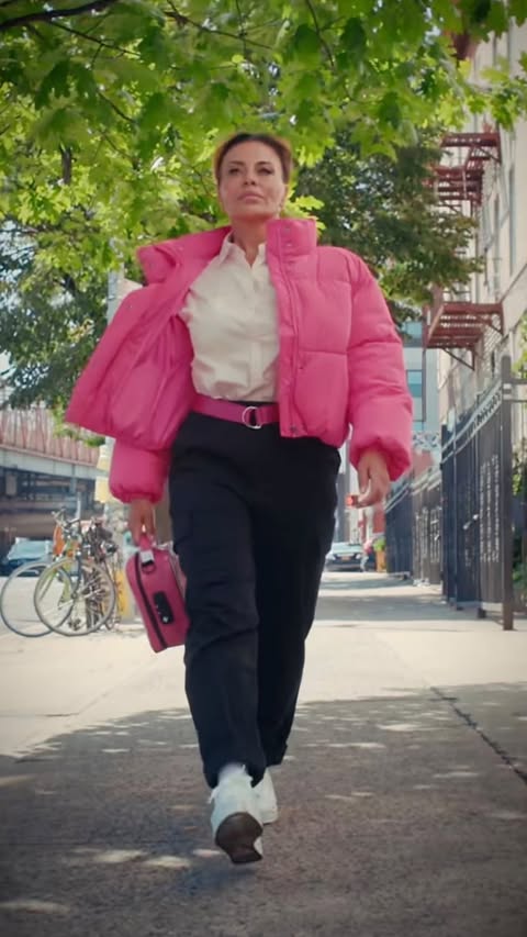 Instagram post by @dolorescatania for – Laura Geller. Caption reads: 🚨 Emergency Call #002: High-stakes meeting,....