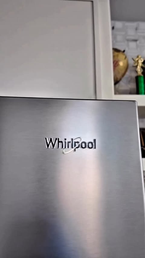 Instagram post by @rachbeyerle for Whirlpool. Caption reads: [...] and somehow it all still fits. #ad Our....