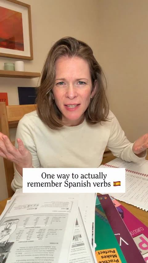 Instagram post by @susie_in_spain for Pippit. Caption reads: [...] in my bio if you want to give it a try.....