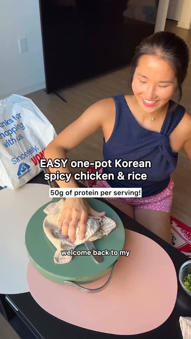 Instagram post by @sarasparkypark for Shipt. Caption reads: My one-pot fall comfort food! High-protein Korean....