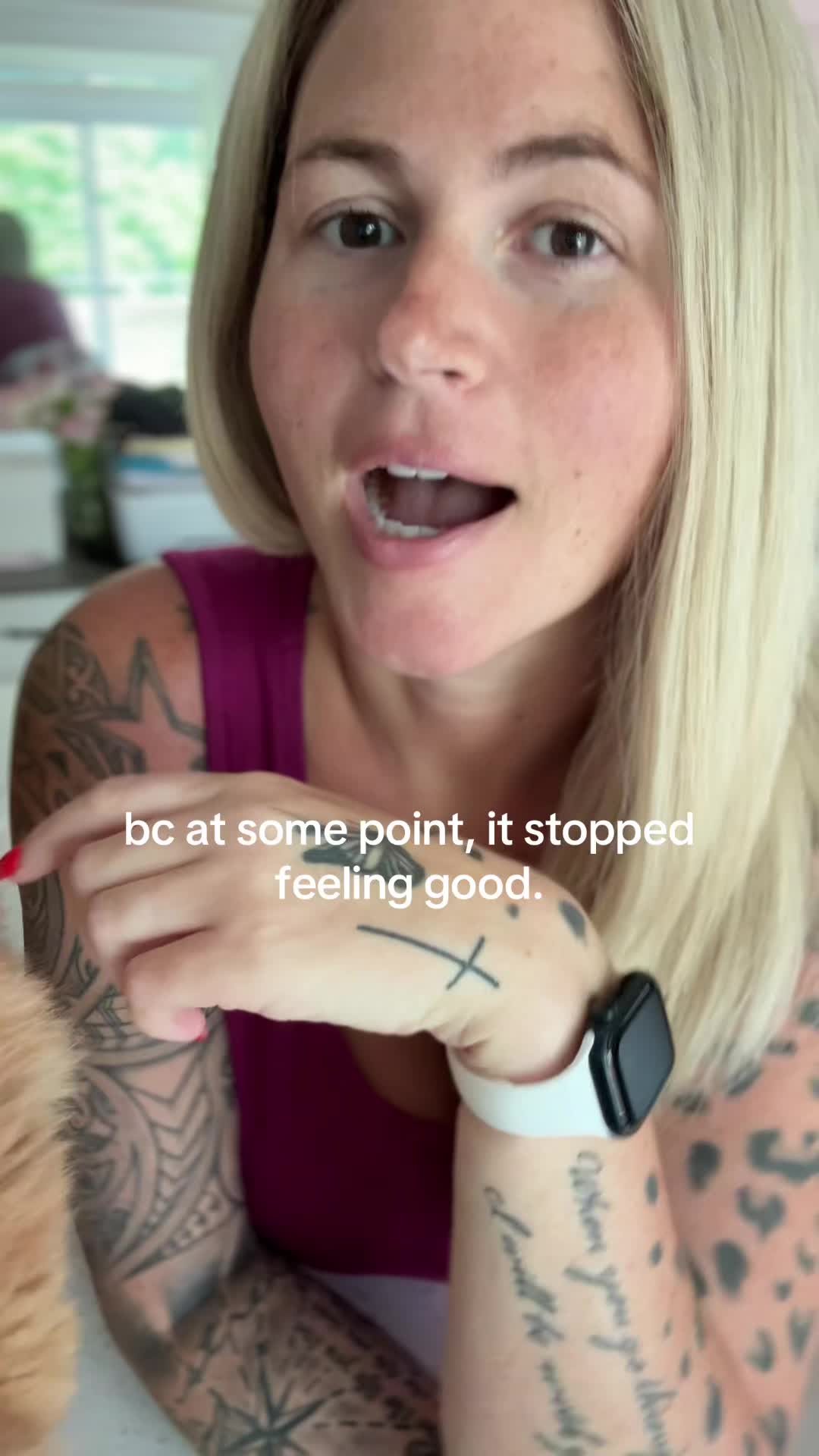TikTok post by @chel.collins.media for Hiyo. Caption reads: [...] you can relate I linked it for you 🫶🏼....