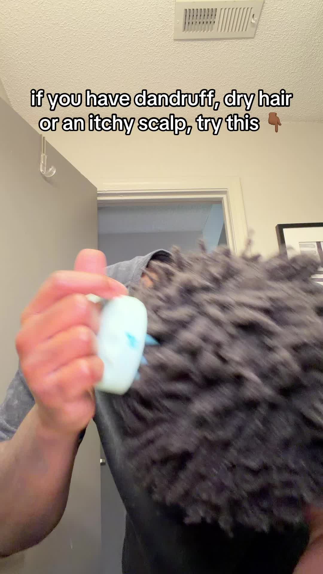 TikTok post by @colossusshops for artnaturals. Caption reads: [...] your hair shiny and healthy again ✨....