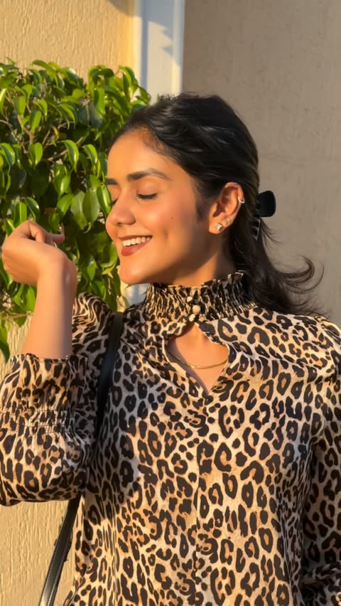 Instagram post by @_sukhman.sangha_ for La Pink. Caption reads: Go get your @lapink.in bliss aqua perfume now . .....