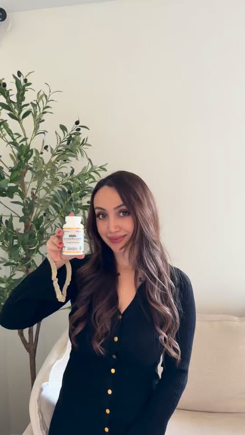 Instagram post by @justgizemmm for collAble. Caption reads: Back to workouts and feeling like my energy needed....