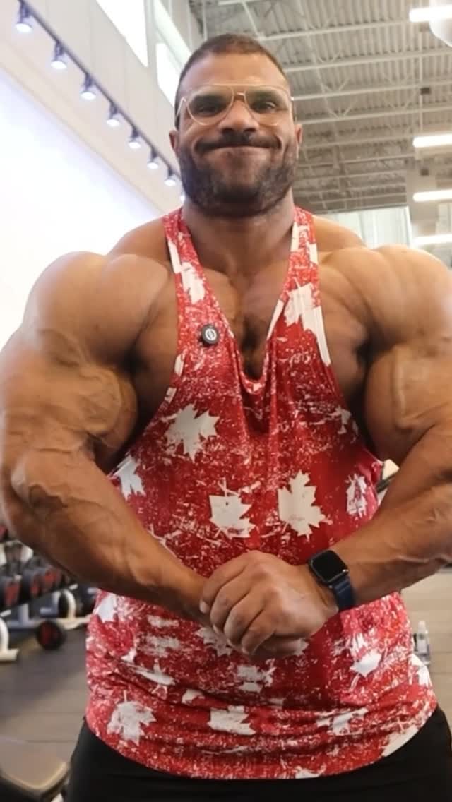 Instagram post by @hassan_mostafa92 for Jed North. Caption reads: New PULL session  up on YouTube now 🙌 
فيديو جديد....