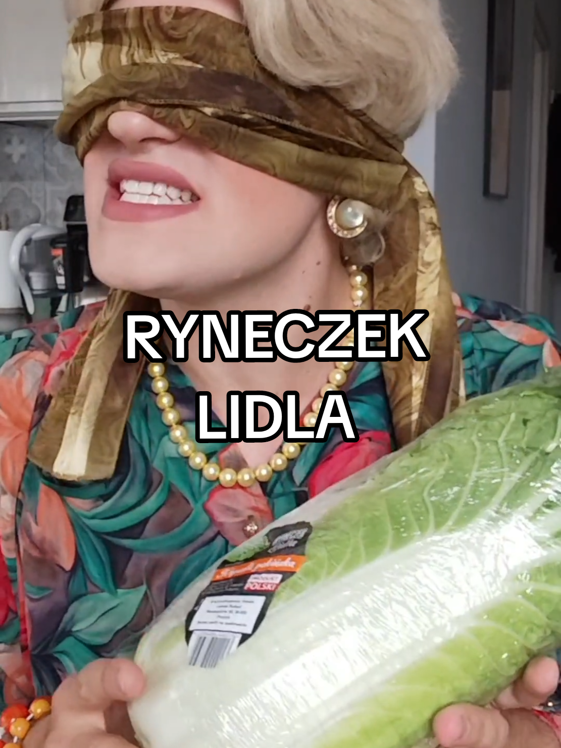 TikTok post by @mateusz_glen for Lidl Polska. Caption reads: #reklama @Lidl Polska  Dejta spokój, toć na....