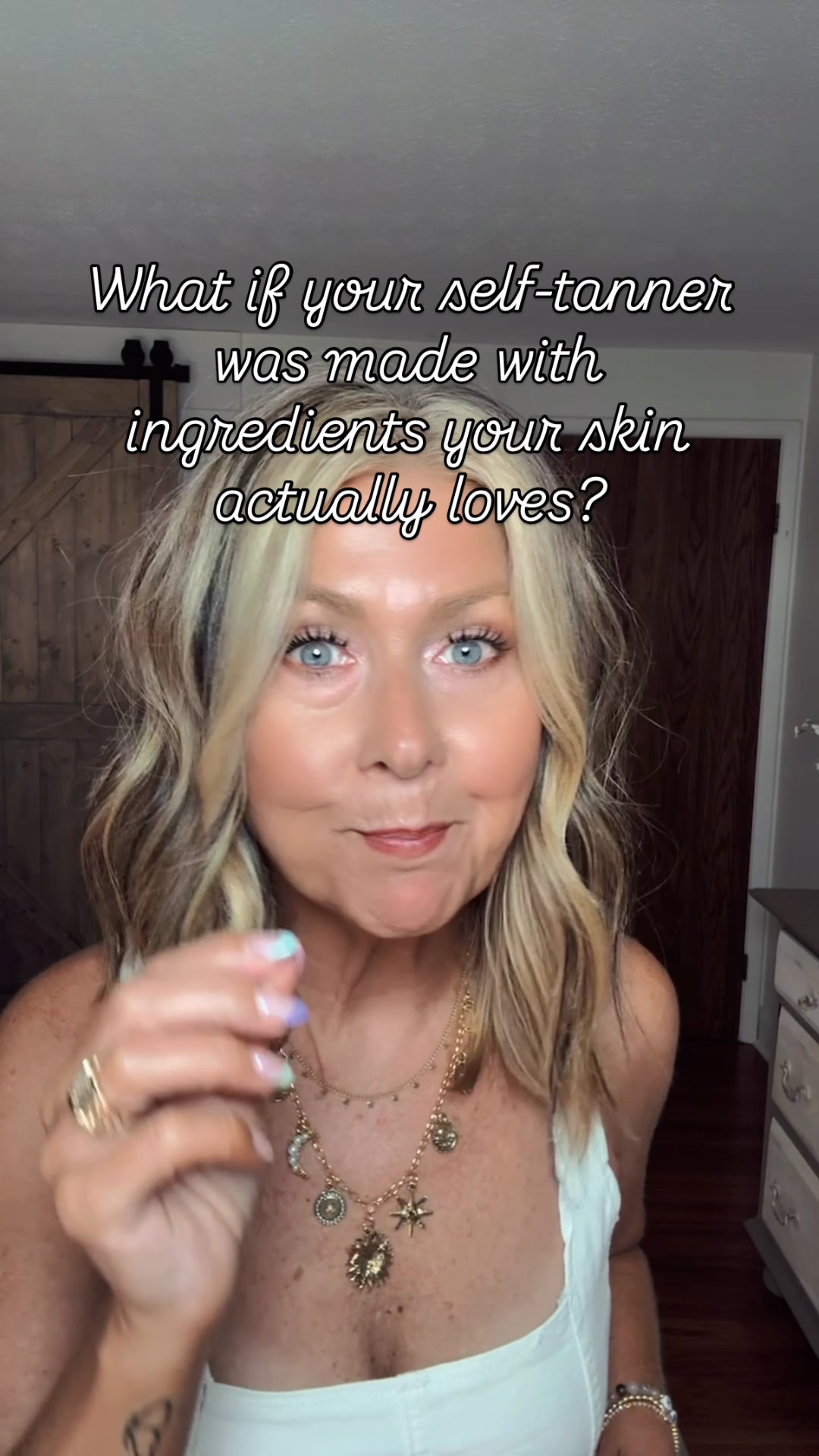TikTok post by @teacher_turns_trendy for Beauty by Earth. Caption reads: [...] Even better. 🌿 I love that Beauty by Earth....