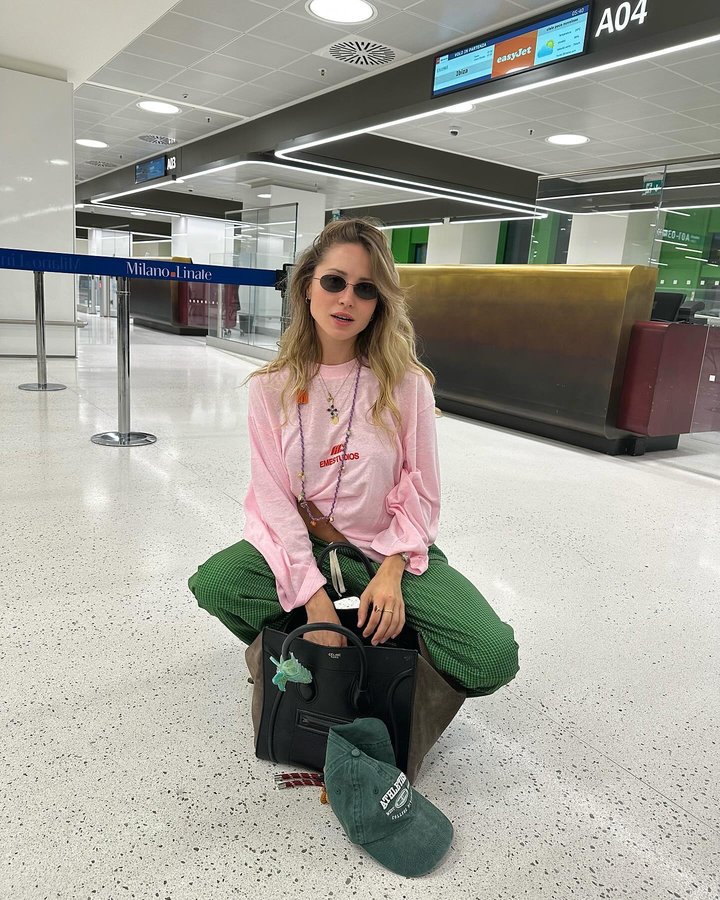 Instagram post by @camillabattistella for EME STUDIOS. Caption reads: Best fit ever from @emestudios_ 🩷💚
Thank youuu....