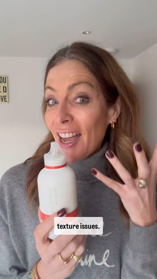 Instagram post by @doesmybumlook40 for Philip Kingsley. Caption reads: AD If you’ve always looked at shampoos and....