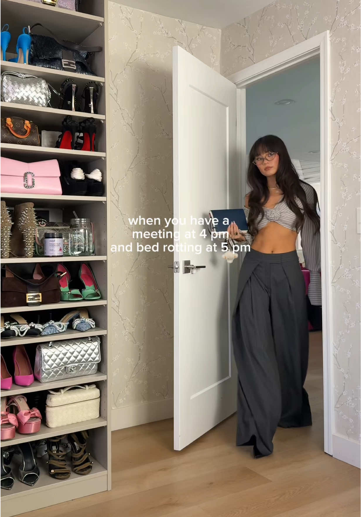 TikTok post by @summerrachelwarren for Hum Nutrition. Caption reads: [...] sleeping??? Dream Team Magnesium @HUM....