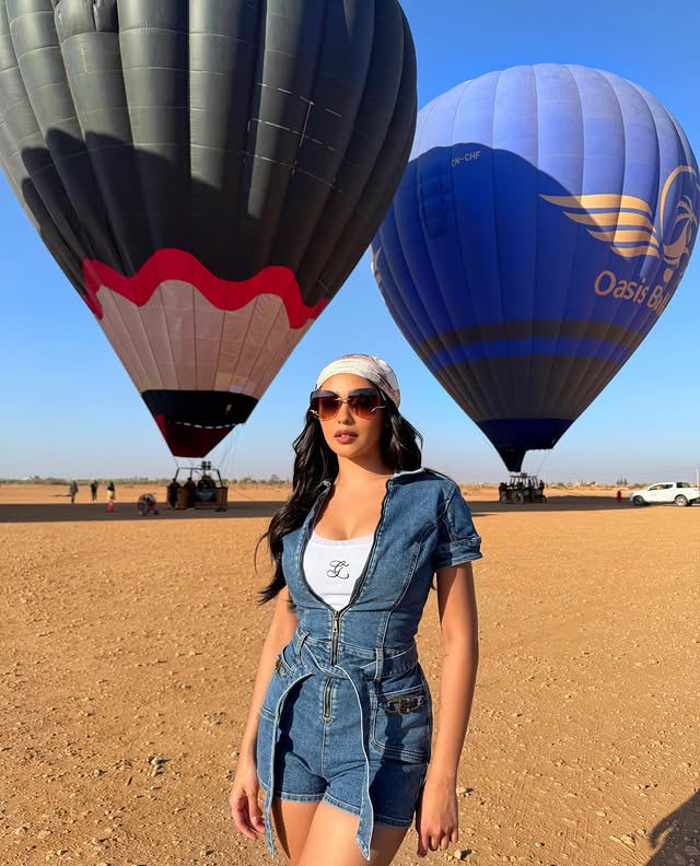 Instagram post by @blythe for GUESS. Caption reads: A core memory from the skies ✨
@guess @loveguessph.