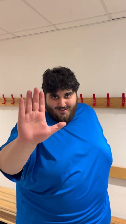 Instagram post by @_daudb for Huel. Caption reads: A @huel ADVERTISEMENT!! ⚠️🥤
Use code “DAUD” for....