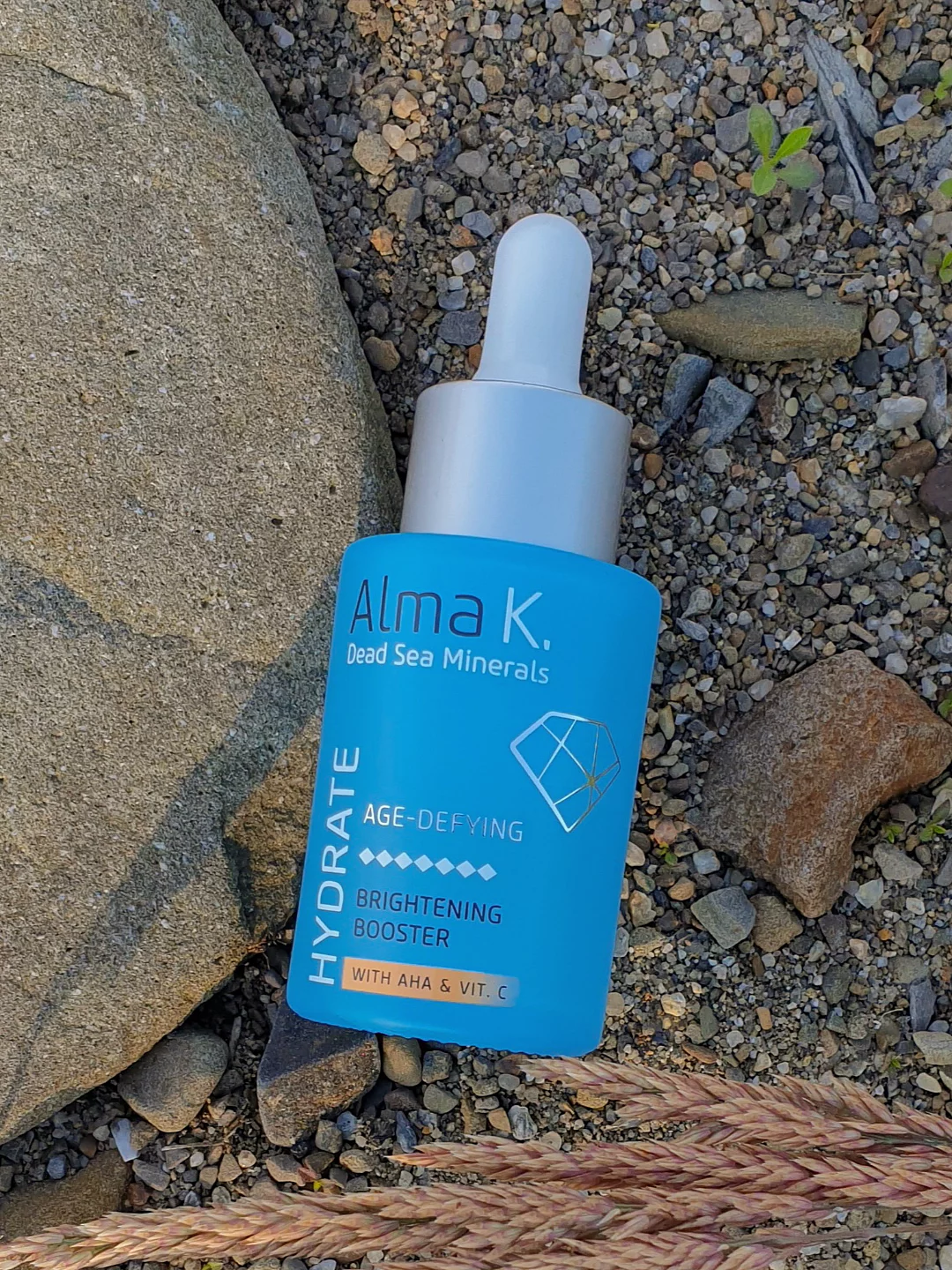 Instagram post by @w_kadrach_natury for Triple PR. Caption reads: Witajcie Kochani.

Powracam do Was z recenzją....