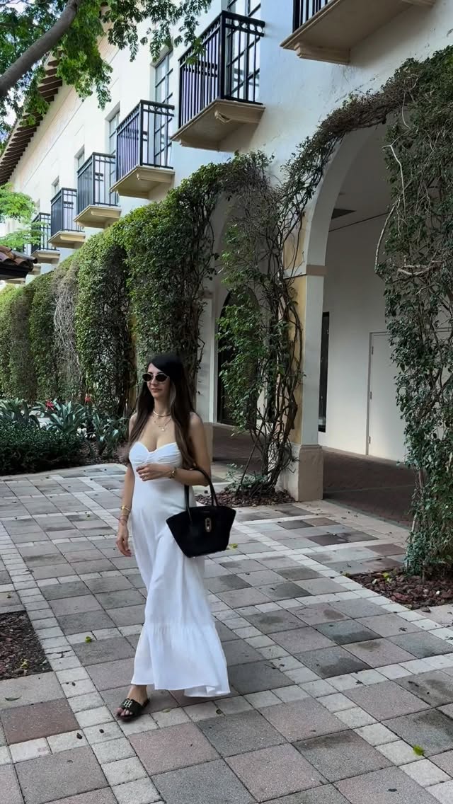 Instagram post by @theaydasdiary for Teddy Blake. Caption reads: Effortless elegance in every detail 👜✨....