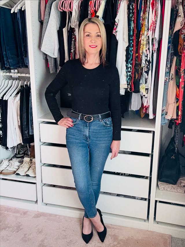Instagram post by @mo_sw_diamond_target_member for Slimming World. Caption reads: Skinny Jeans Day ❤️ #slimmingworld.