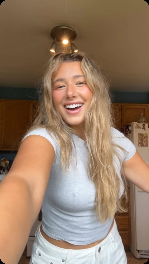 Instagram post by @tiannarobillard for Chinet. Caption reads: Game day is back baby!!! @mychinet #ad....