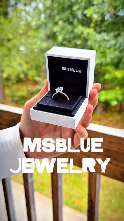 Instagram post by @ugc_zeynep for MSBLUE. Caption reads: [...] than ever with my new favorites from....