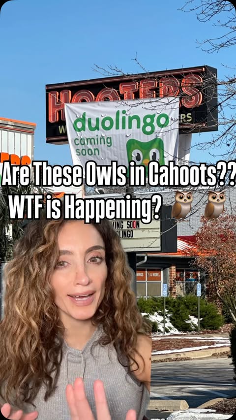 Instagram post by @stephwithdadeets for Duolingo. Caption reads: [...] the fall of Hooters and the rise of Duolingo....
