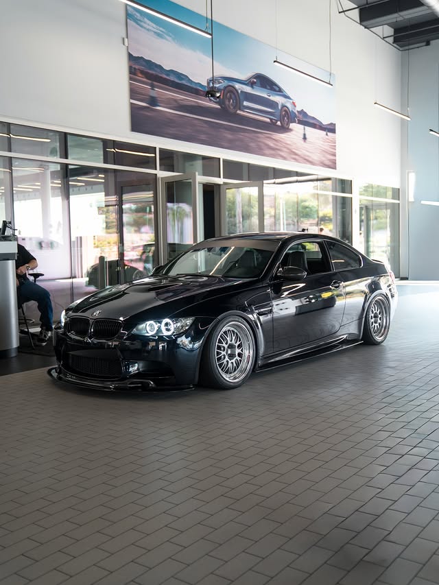 Instagram post by @sloww_m3 for BlackVue. Caption reads: [...] favorite look? sponsors: @carbonklasse....