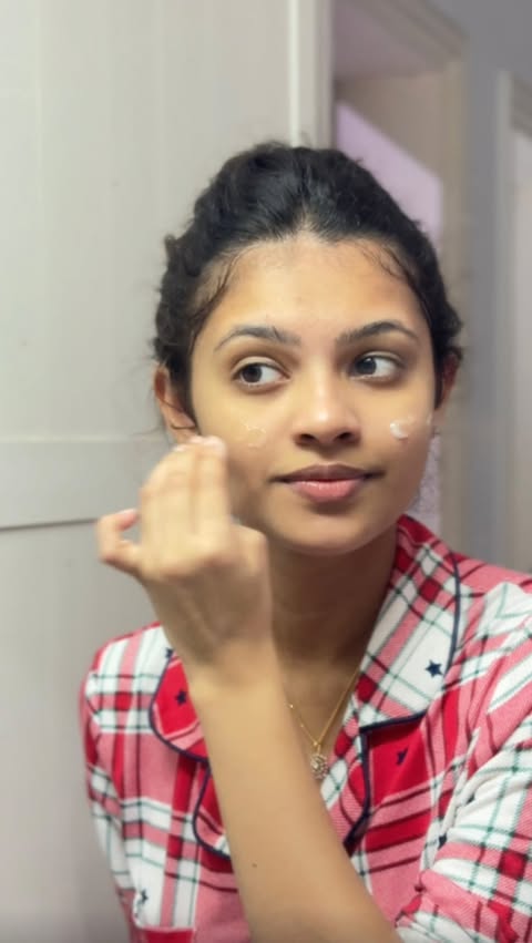 Instagram post by @amulya_antony for Purplle. Caption reads: [...] I’m glad I tried! Found mine on @letspurplle....