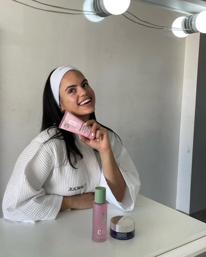 Instagram post by @pamelamvaldez for College Fashionista. Caption reads: A long day calls for unwinding with your skincare....