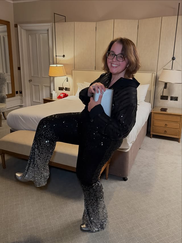 Instagram post by @whoisthatlondonmum for Izabel London. Caption reads: Sharing the spice alright 🤩🙌

My new flares and....